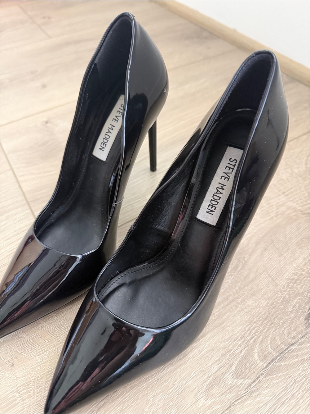 Steve Madden Black Patent Pointed Stilettos